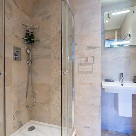 דירה Victor Hugo - Modern And Sunny, Terrace, 2 Baths ניס